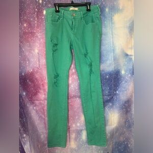 Bullhead black distressed colored jeans 🛍